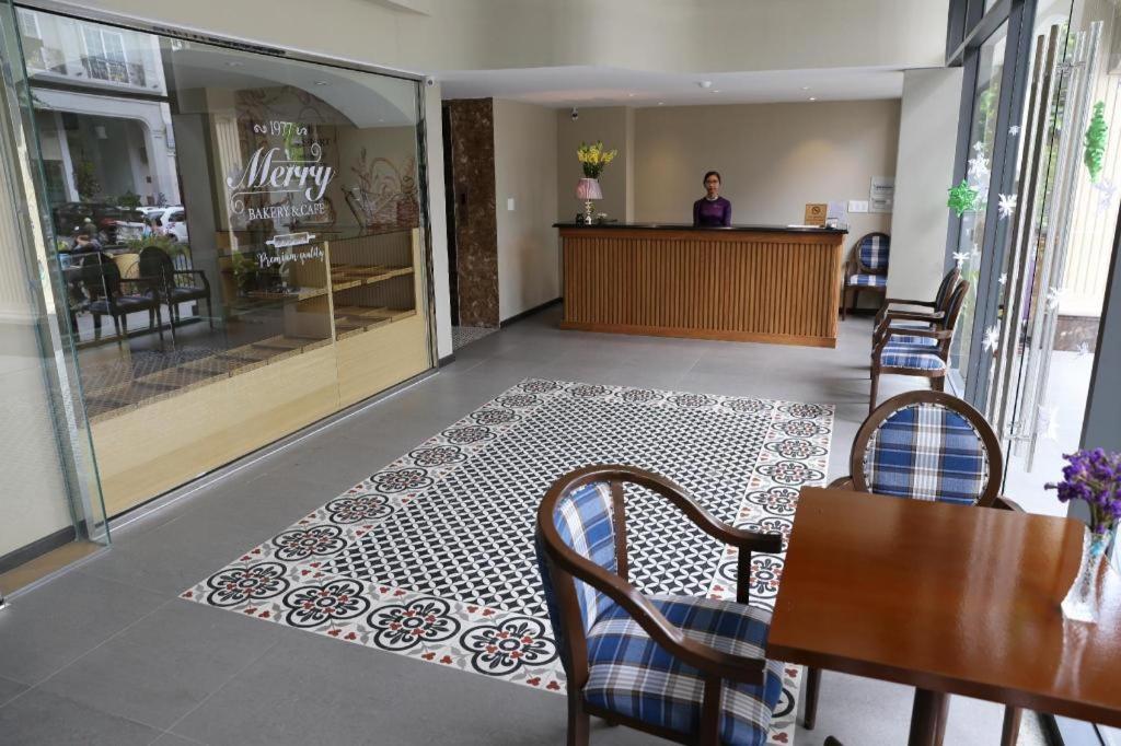 比佐皇家酒店 胡志明市 外观 照片